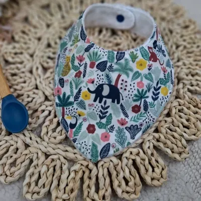 Bavoir bandana éléphant 0-9 mois